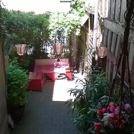 A Avec Jardin Cloture 50 M² * Troyes