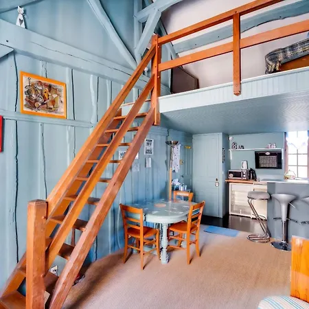 Appartement A Avec Cour Interieure Cloturee - 50 M²