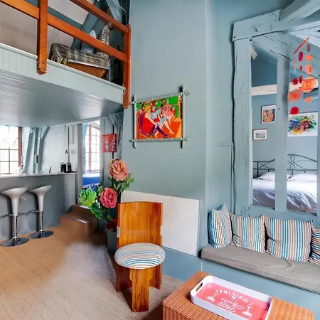 A Avec Cour Interieure Cloturee - 50 M² Troyes
