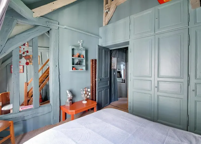 A Avec Cour Interieure Cloturee - 50 M² Apartment