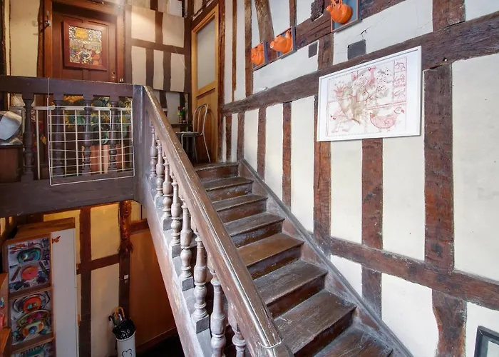 A Avec Cour Interieure Cloturee - 50 M² Apartment